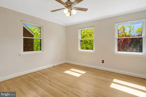 $950,000 | 29 North Bedford Street, Arlington, VA 22201