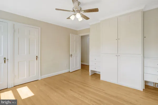 $950,000 | 29 North Bedford Street, Arlington, VA 22201