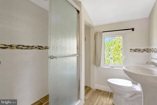 $950,000 | 29 North Bedford Street, Arlington, VA 22201