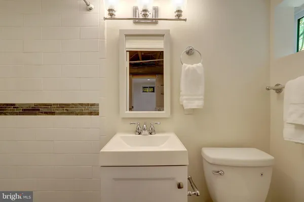 $950,000 | 29 North Bedford Street, Arlington, VA 22201