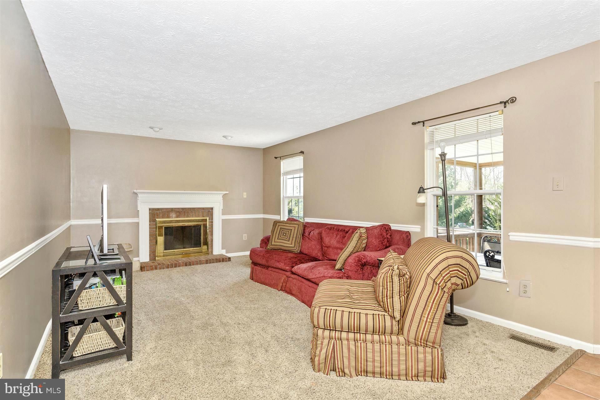 6124 Samuel Road New Market, MD 21774 - Photo 12 of 30 Family Room