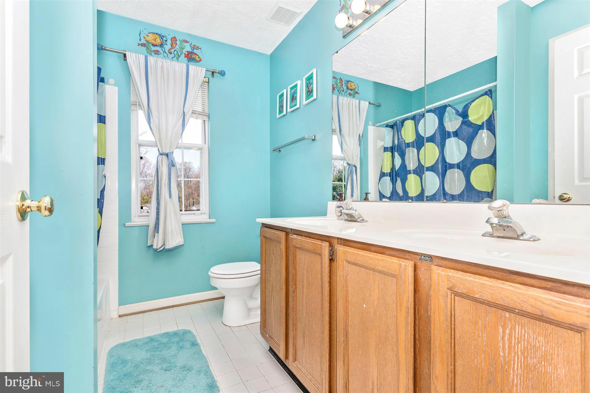 6124 Samuel Road New Market, MD 21774 - Photo 18 of 30 Upper Level Hall Full Bath