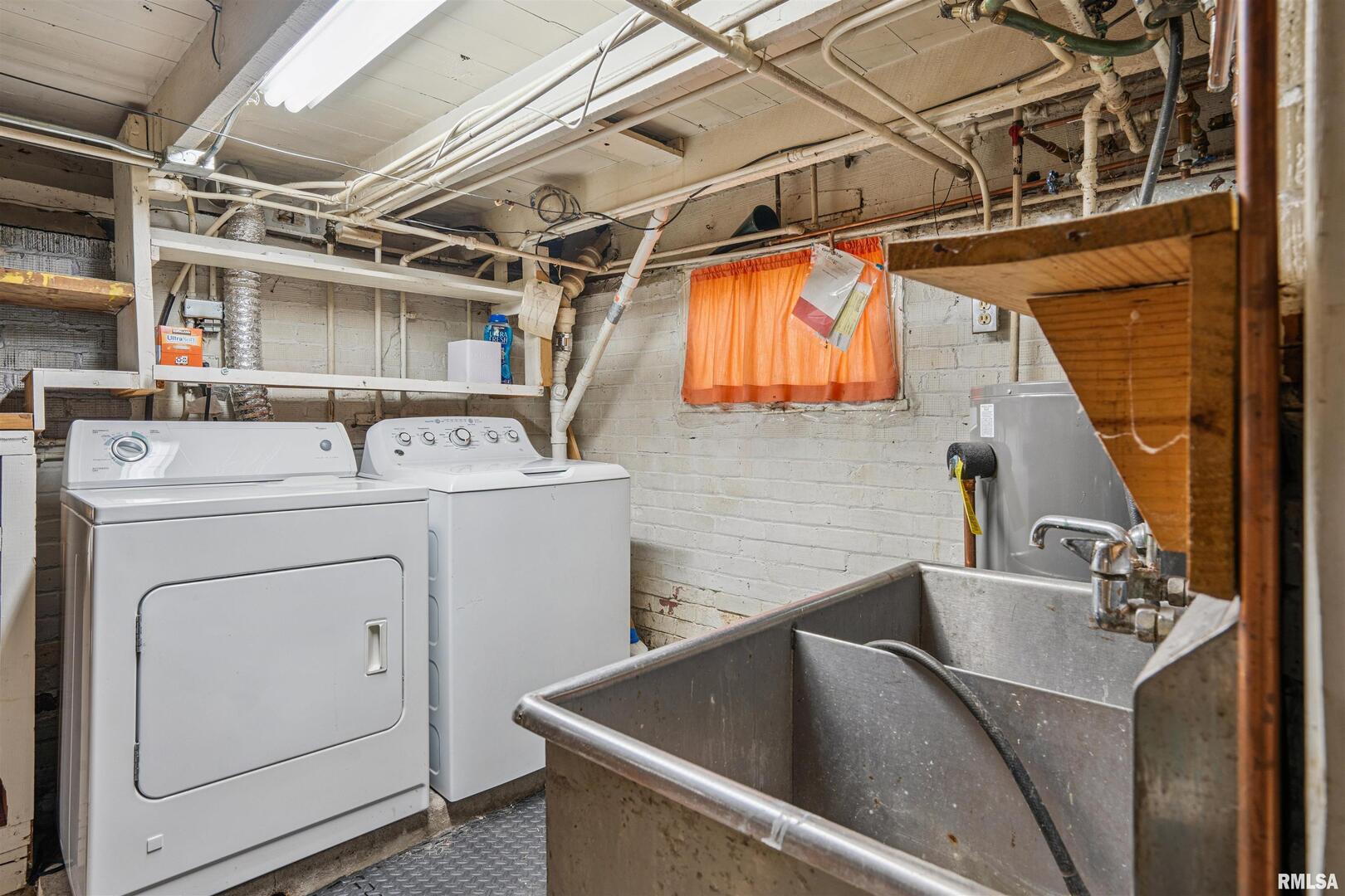 822 28th Street Bettendorf, IA 52722 - Photo 21 of 26