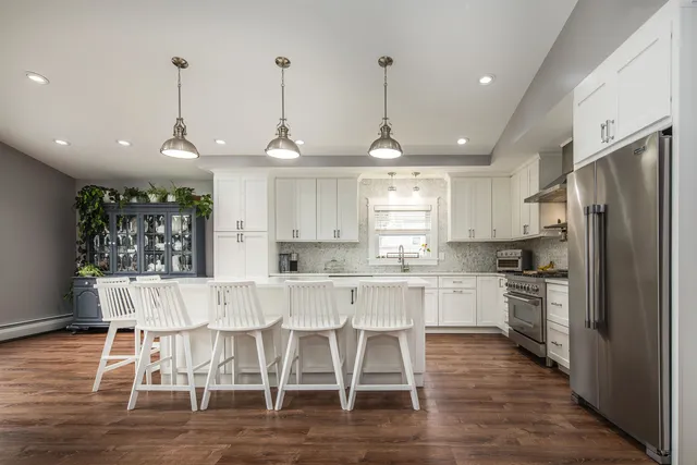 $445,000 | 189 College Street North, Poultney, VT 05764