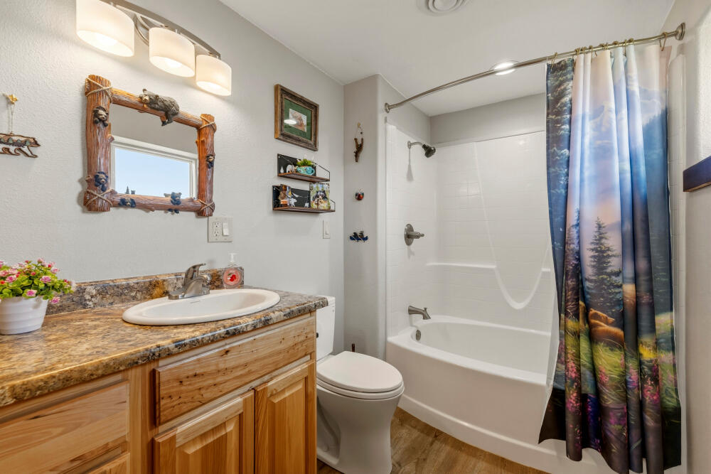 4811 Wocus Road Klamath Falls, OR 97601 - Photo 23 of 44 4811WocusRd-20