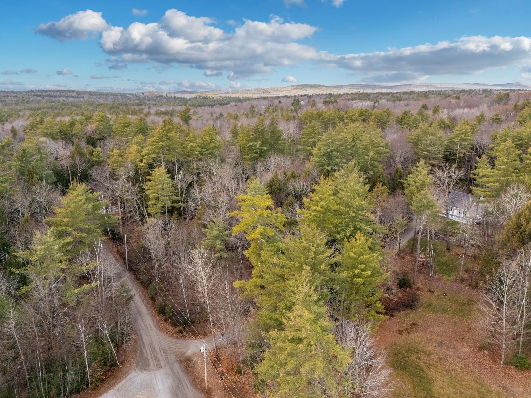 143 Shaker Road Canterbury, NH 03224 - Photo 6 of 54 Gallery Image 6