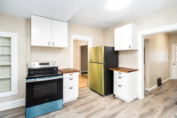 $229,900 | 706 East 11th Street, Duluth, MN 55805