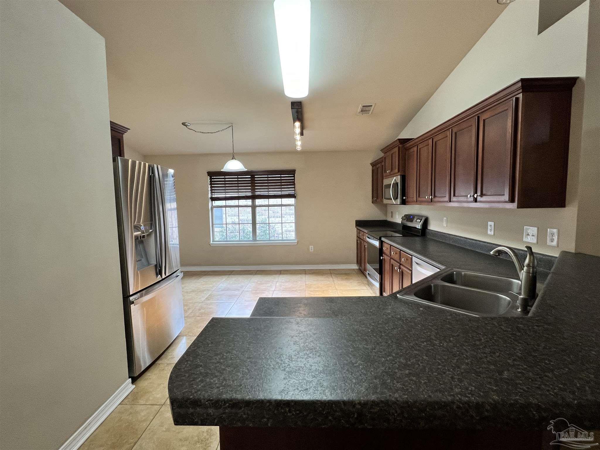 4187 Roosevelt Way Milton, FL 32583 - Photo 3 of 12