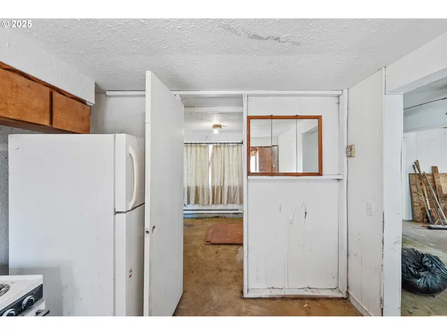 $169,900 | 64368 Welch Road, Coos Bay, OR 97420