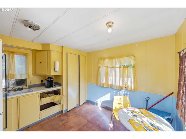 $169,900 | 64368 Welch Road, Coos Bay, OR 97420