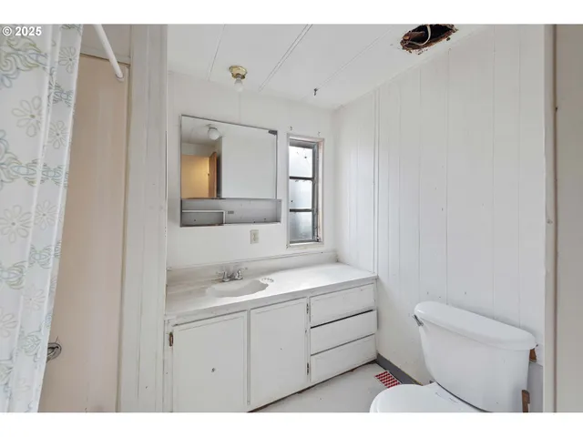 $169,900 | 64368 Welch Road, Coos Bay, OR 97420