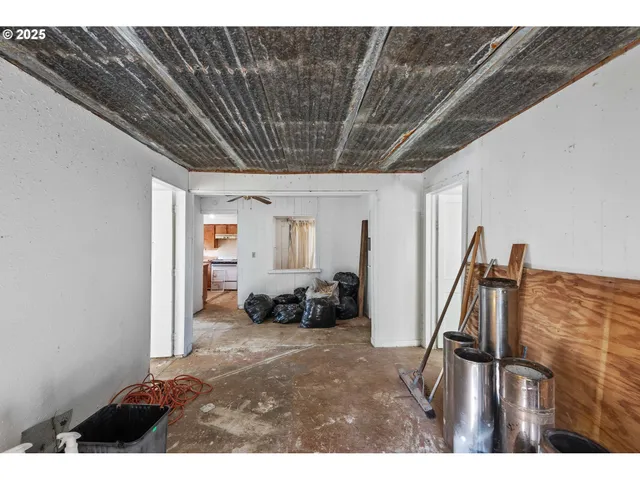 $169,900 | 64368 Welch Road, Coos Bay, OR 97420