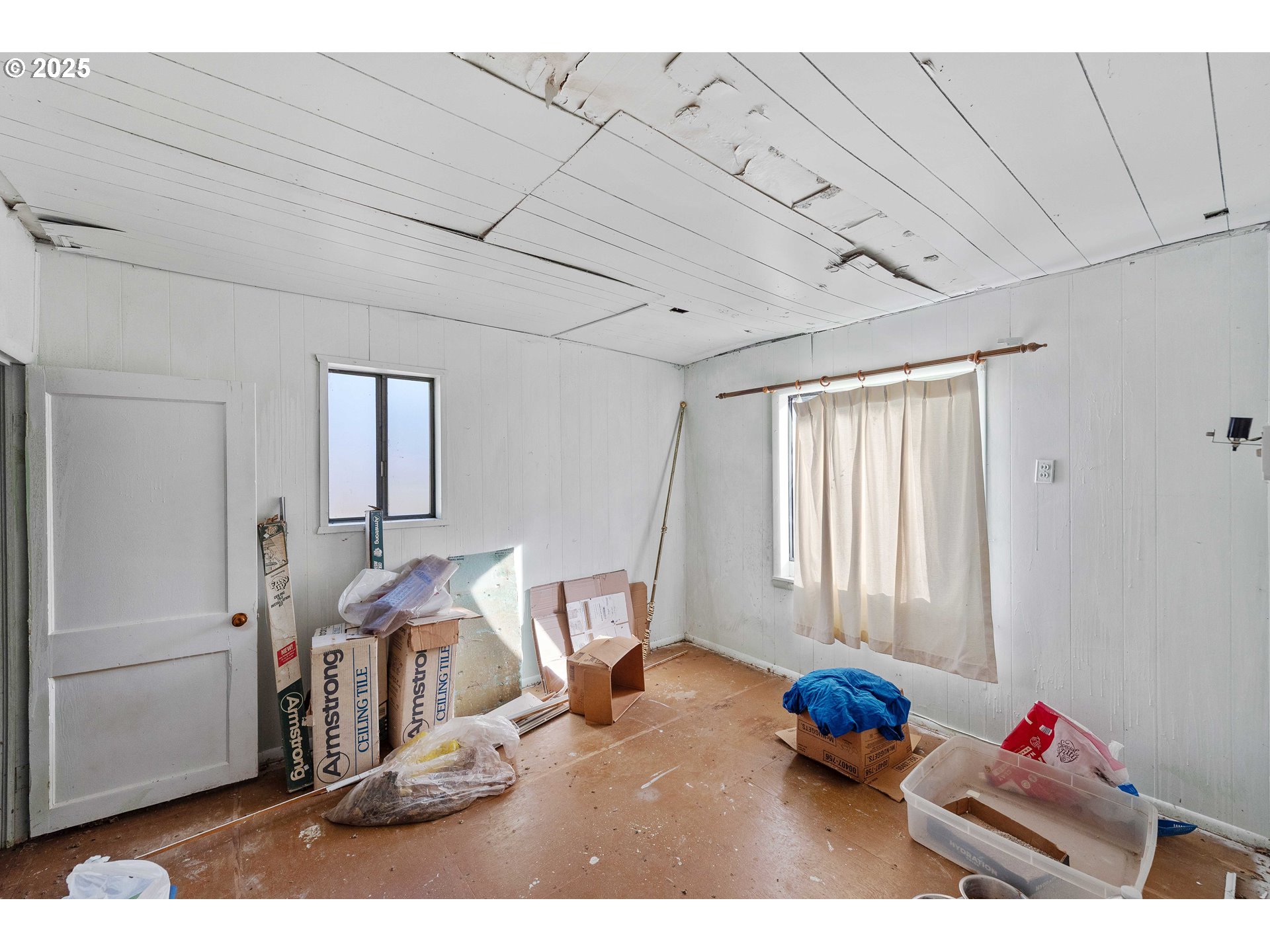 64368 Welch Road Coos Bay, OR 97420 - Photo 8 of 48