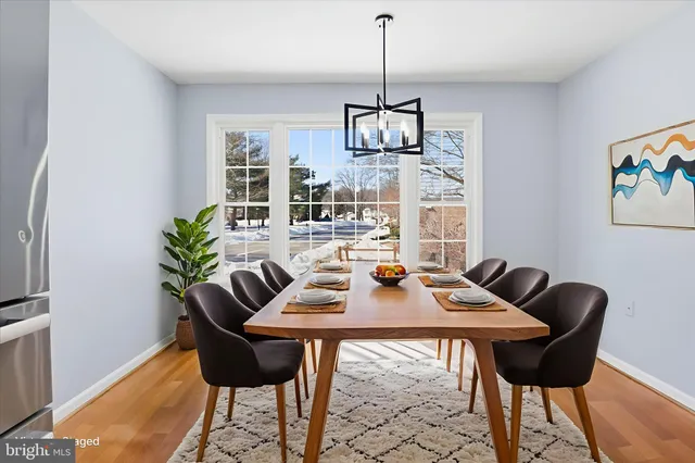 $649,900 | 6027 Bonnie Bern Court, Burke, VA 22015