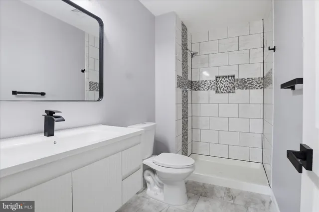 $649,900 | 6027 Bonnie Bern Court, Burke, VA 22015