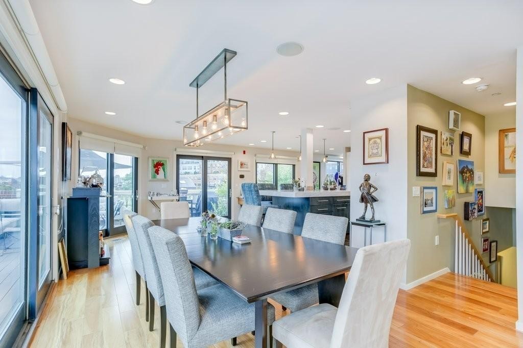 79 Chandler Street, Unit 9 Boston, MA 02116 - Photo 6 of 19 a view of a dining room with furniture