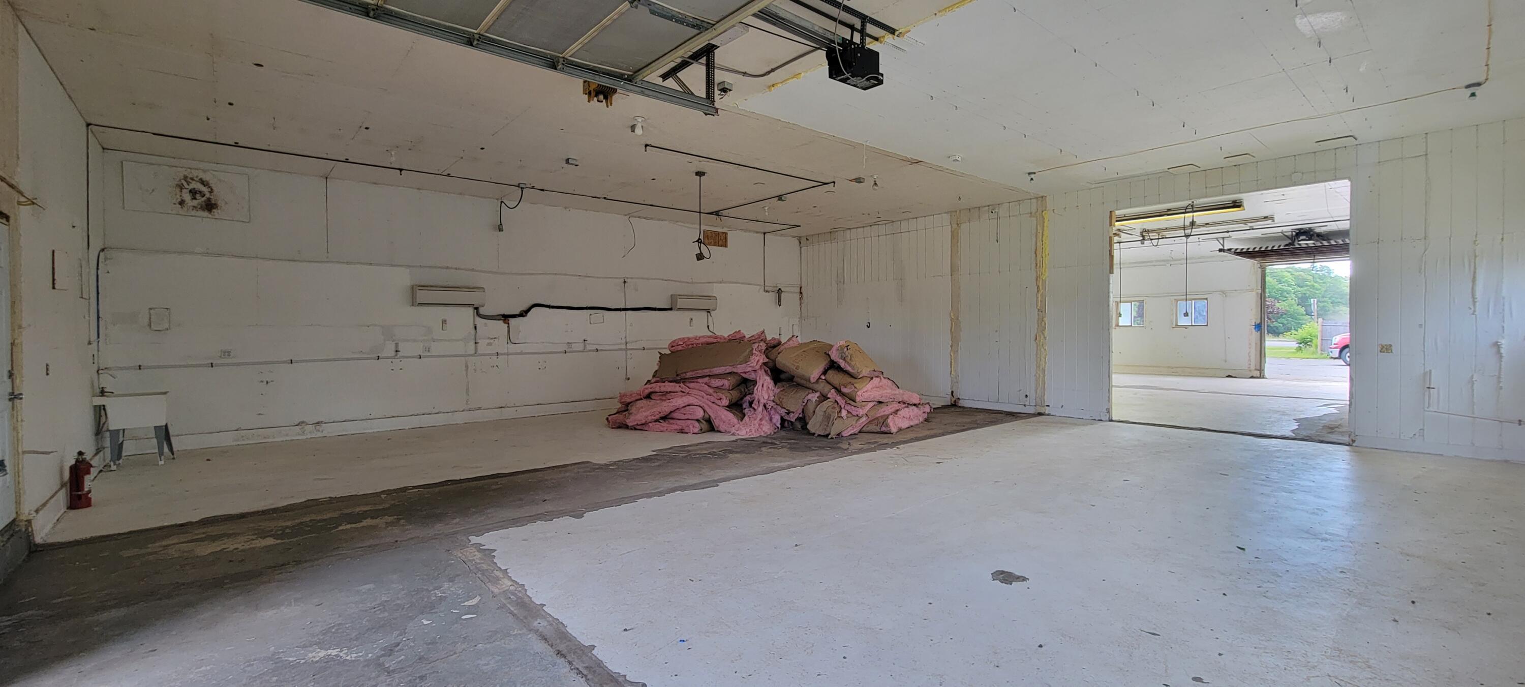 947 West River Road Waterville, ME 04901 - Photo 38 of 43 38 Interior