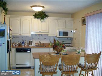 268 Bolton Road East Windsor, NJ 08520 - Photo 4 of 8 Gallery Image 4