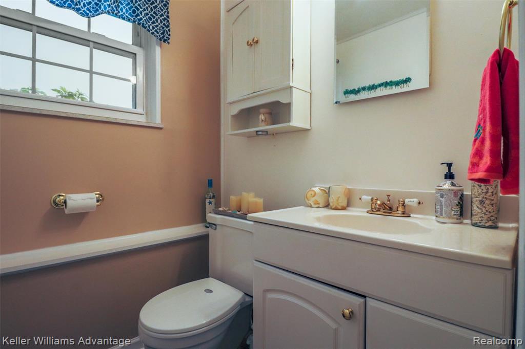 29804 Curtis Road Livonia, MI 48152 - Photo 23 of 45