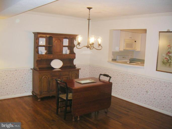 11360 Baroque Road Silver Spring, MD 20901 - Photo 8 of 17 Dining Room