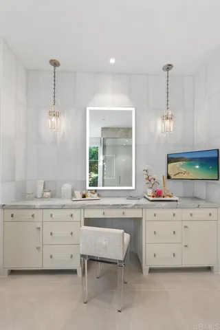 $16,495,000 | 5315 La Crescenta Road, Rancho Santa Fe, CA 92067