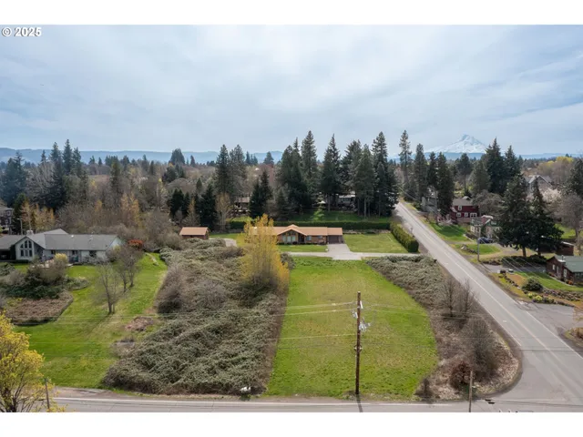 a view of a swimming pool