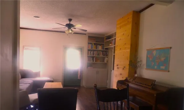 $165,000 | 316 North Hickory Street, Garnett, KS 66032