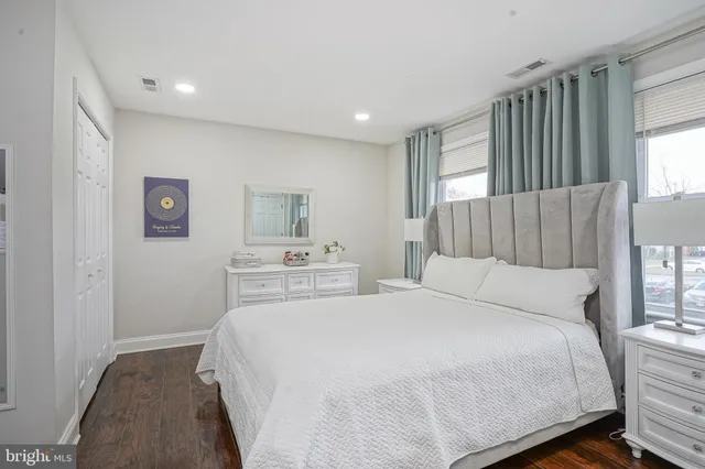 $200,000 | 48 Memphis Court, Sicklerville, NJ 08081