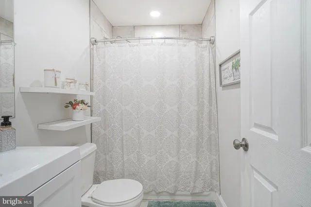 $200,000 | 48 Memphis Court, Sicklerville, NJ 08081