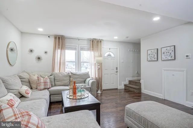 $200,000 | 48 Memphis Court, Sicklerville, NJ 08081