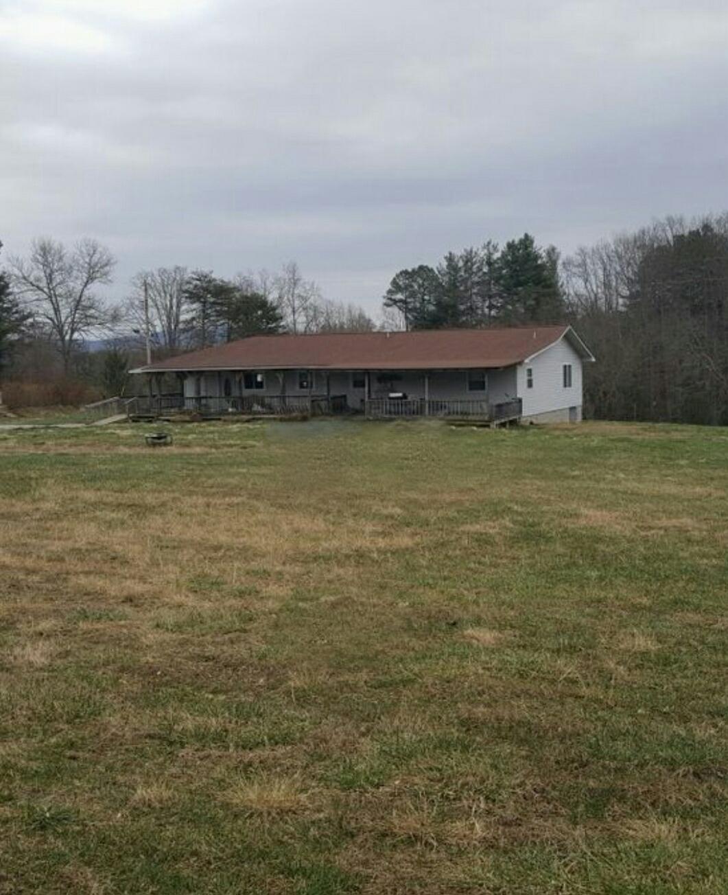 277 Bear Creek Road Winfield, TN 37892 - Photo 2 of 32 House side