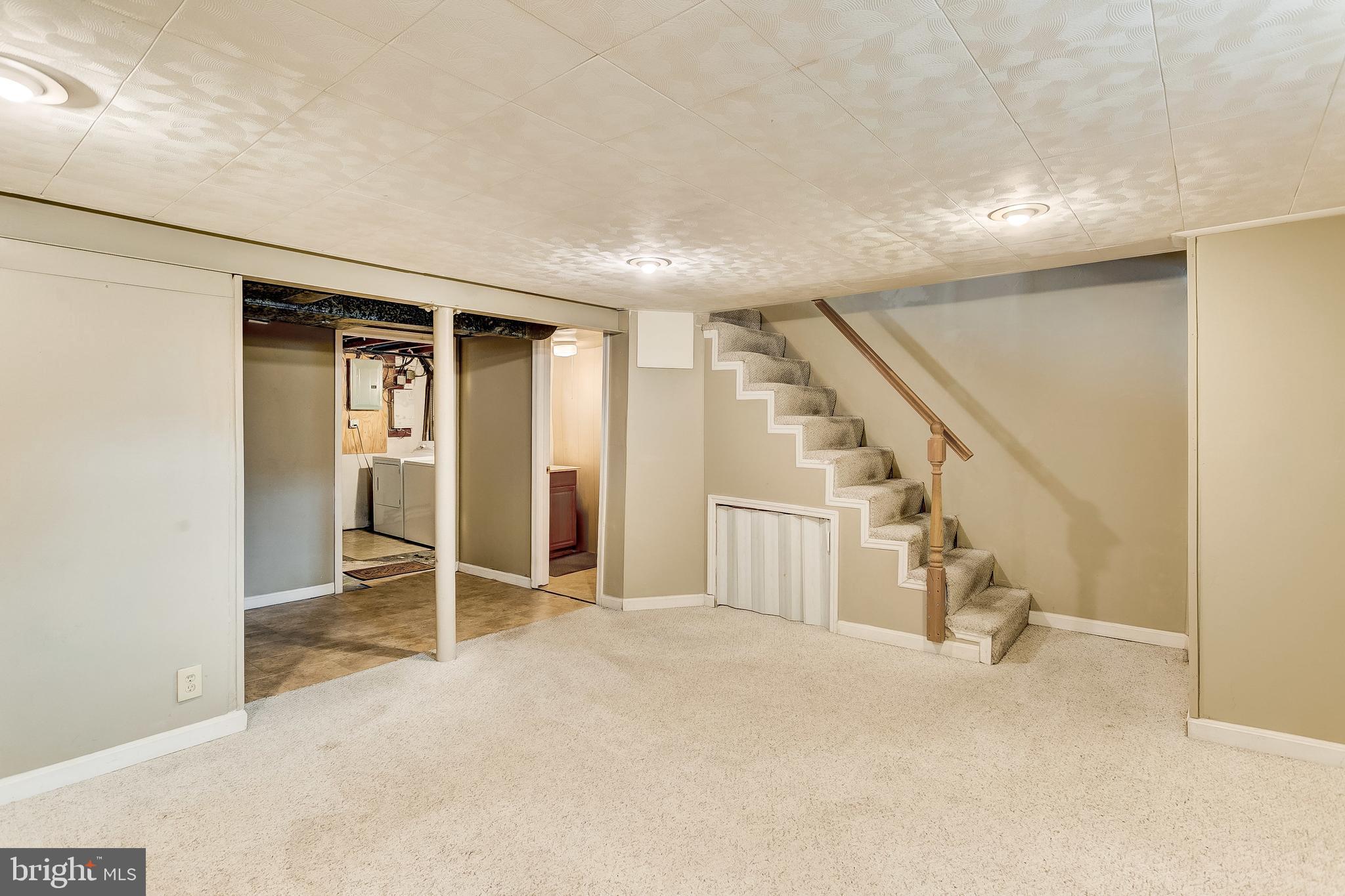 1636 Hardwick Road Baltimore, MD 21286 - Photo 24 of 29 Finished lower level