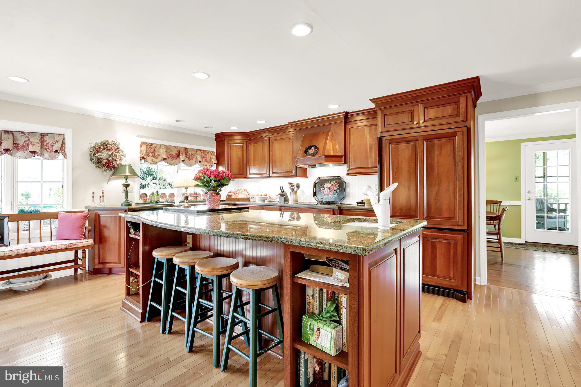 311 Saly Road Yardley, PA 19067 - Photo 8 of 25 Gallery Image 8