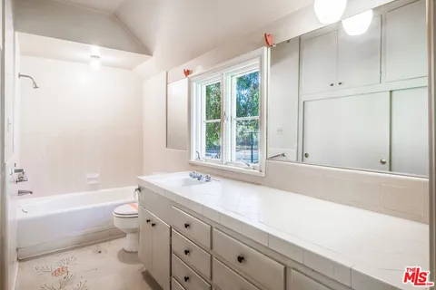 $4,999,000 | 2109 Rosita Place, Palos Verdes Estates, CA 90274