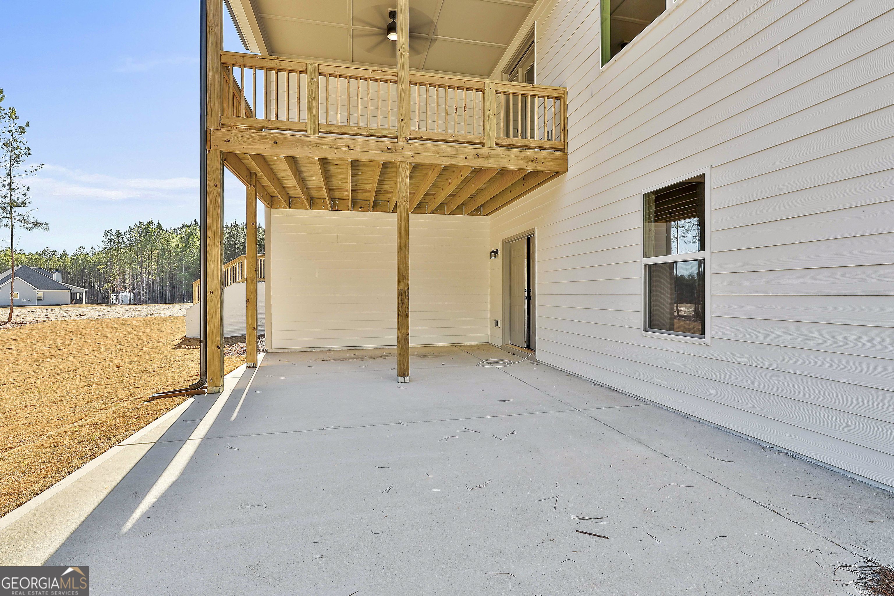 16 Nelson Way, Unit 38 Williamson, GA 30292 - Photo 42 of 44 a view of a balcony with ocean view