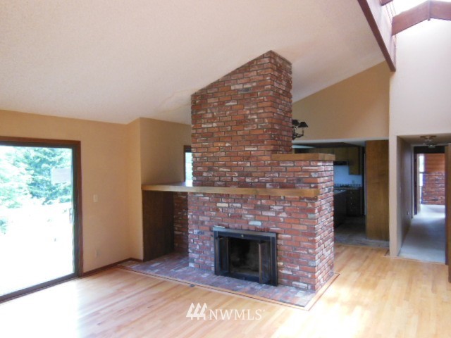 720 Southwest 295th Street Federal Way, WA 98023 - Photo 5 of 15