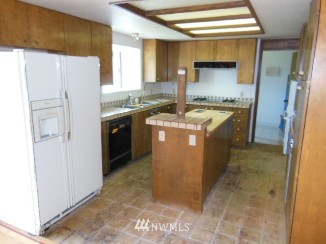 720 Southwest 295th Street Federal Way, WA 98023 - Photo 7 of 15