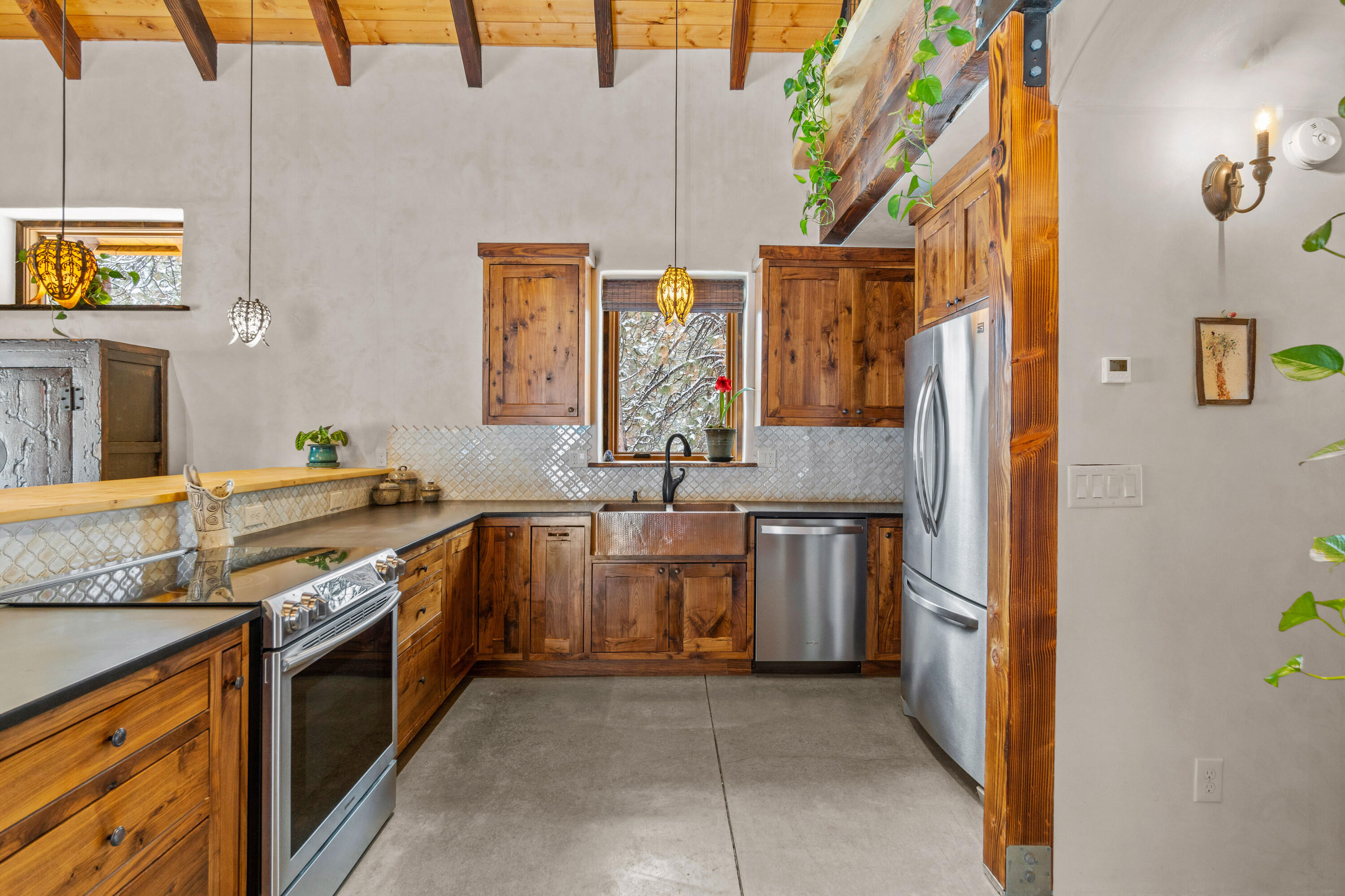 60380 Zuni Road Bend, OR 97702 - Photo 14 of 55 RileyVisualsa-28