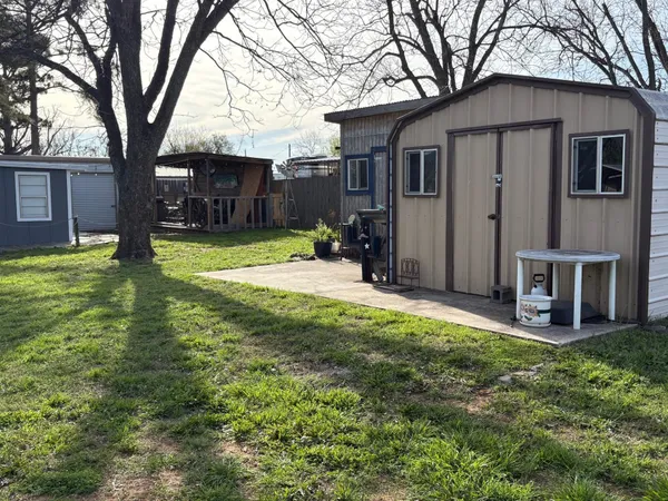 $389,000 | 216 Post Oak, Tow, TX 78672