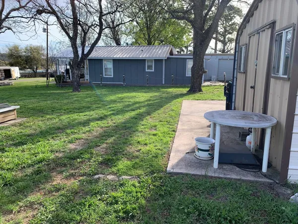 $389,000 | 216 Post Oak, Tow, TX 78672