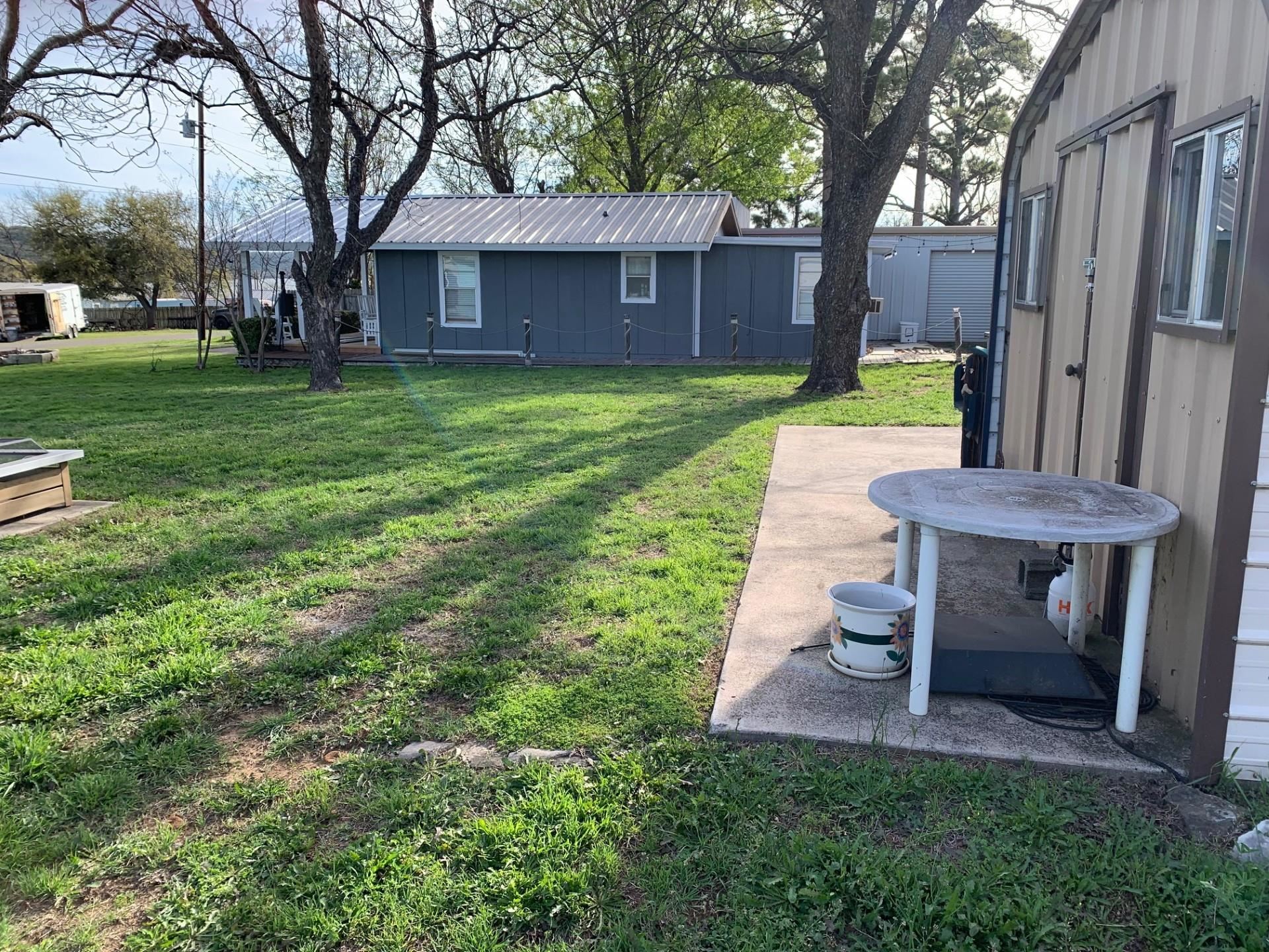 216 Post Oak Tow, TX 78672 - Photo 18 of 21