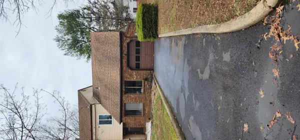 a view of entryway