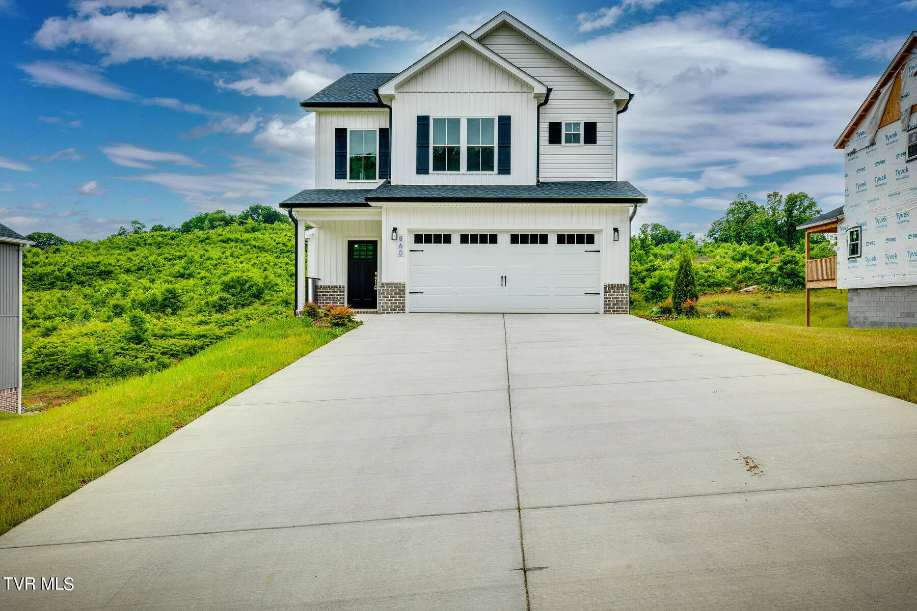 860 Granby Road Kingsport, TN 37660 - Photo 1 of 28 002