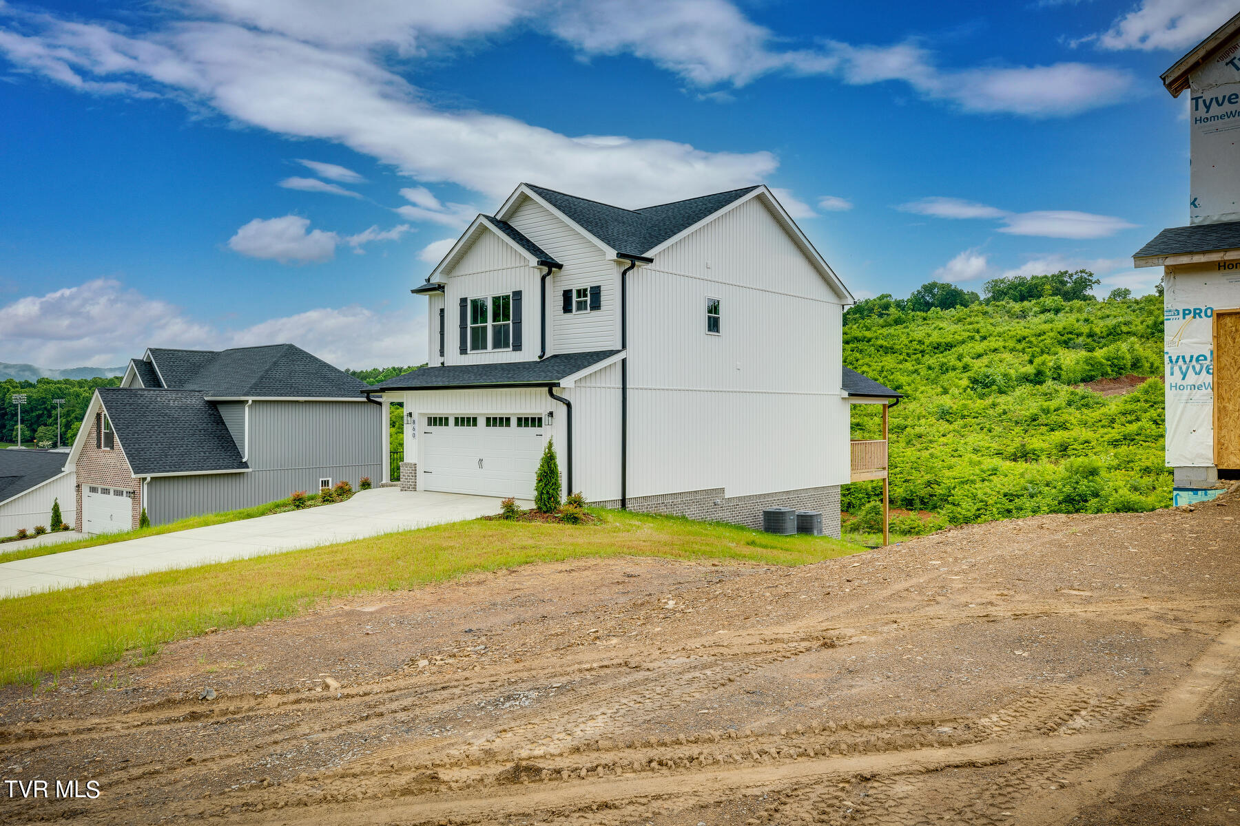 860 Granby Road Kingsport, TN 37660 - Photo 4 of 28 003