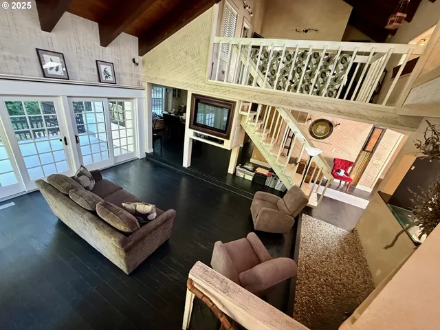 $1,699,000 | 30816 Kenady Lane, Cottage Grove, OR 97424