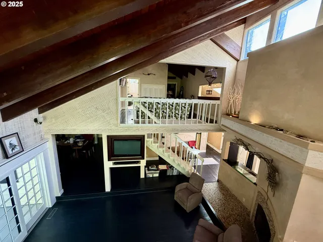 $1,699,000 | 30816 Kenady Lane, Cottage Grove, OR 97424