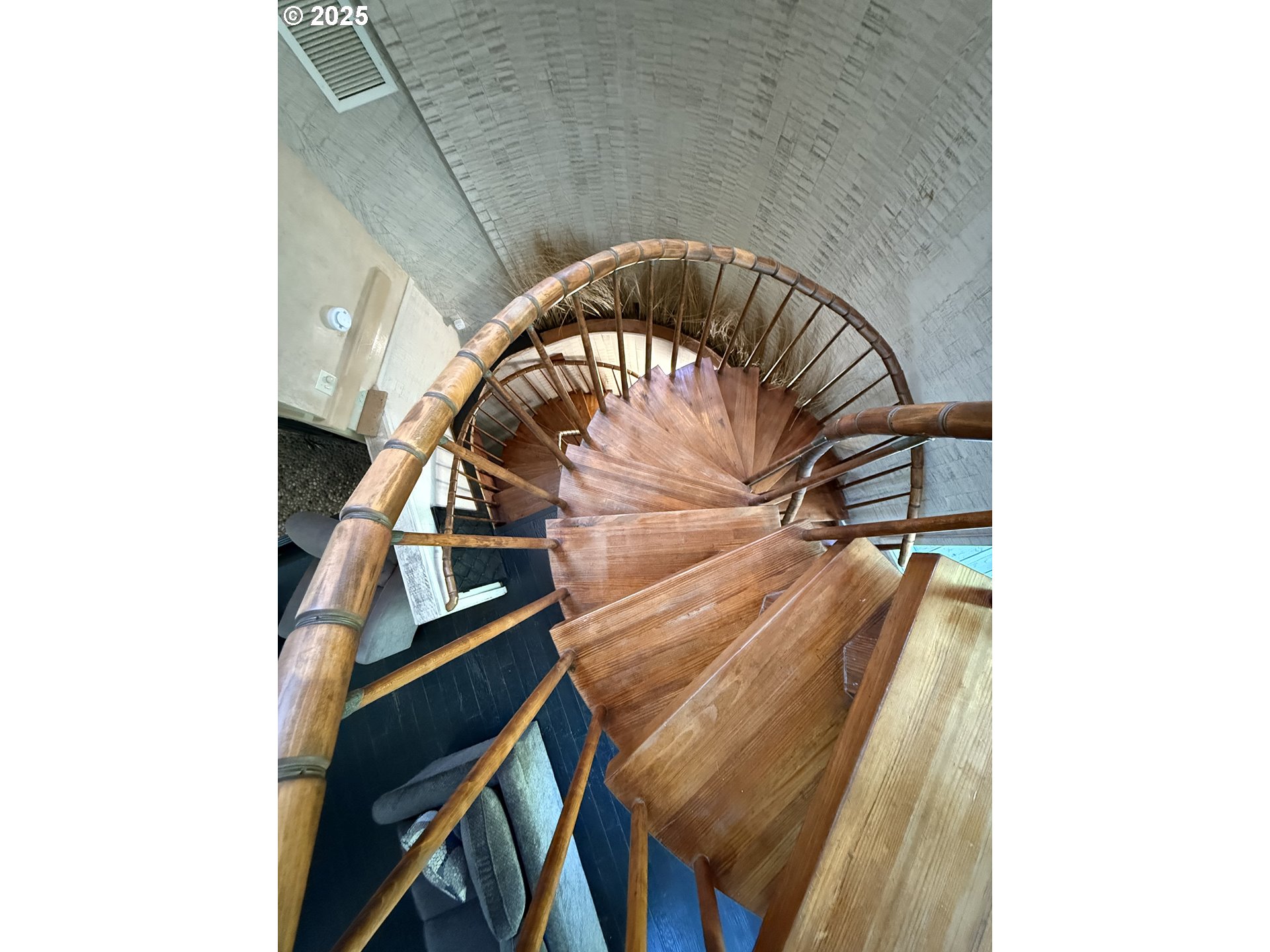 30816 Kenady Lane Cottage Grove, OR 97424 - Photo 18 of 42