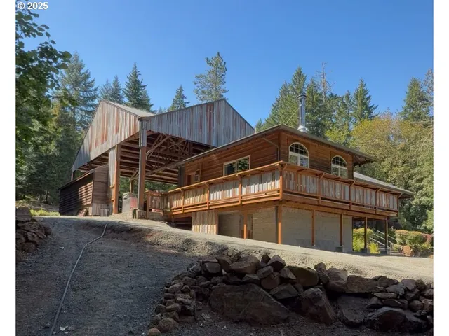 $1,699,000 | 30816 Kenady Lane, Cottage Grove, OR 97424