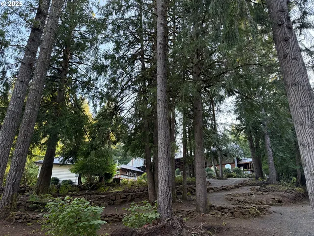 $1,699,000 | 30816 Kenady Lane, Cottage Grove, OR 97424