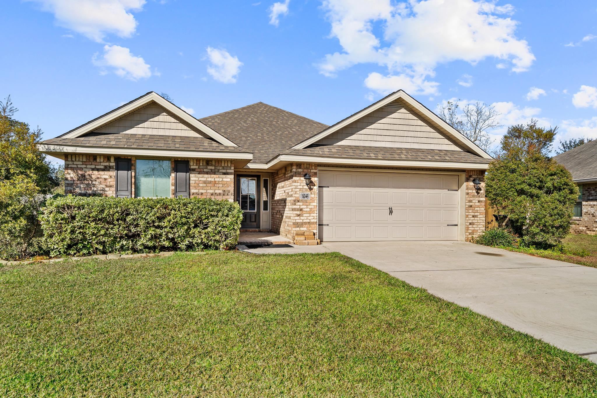 16049 Trace Drive Loxley, AL 36551 - Photo 2 of 20
